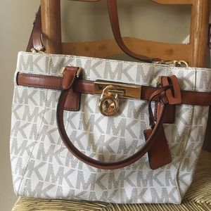 Michael Kors Bag Perfect condition 🤶🏼🎅🏼🎄🎁